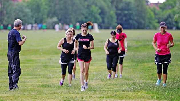 Trénink redaktorek OnaDnes.cz na desetikilometrový závod Nike Run Prague