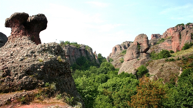 Kamenné hiby patí mezi velmi rozíené útvary Belogradických skal.