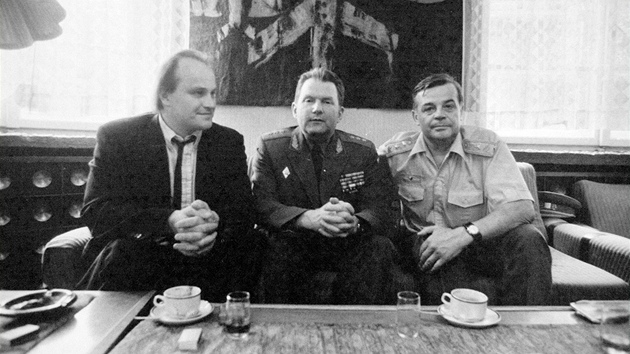 Michael Kocáb, Eduard Vorobjov a Svetozár Naovi na snímku z roku 1991