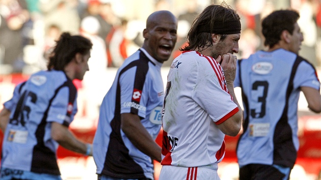Mariano Pavone z River Plate krátce poté, co zahodil penaltu.