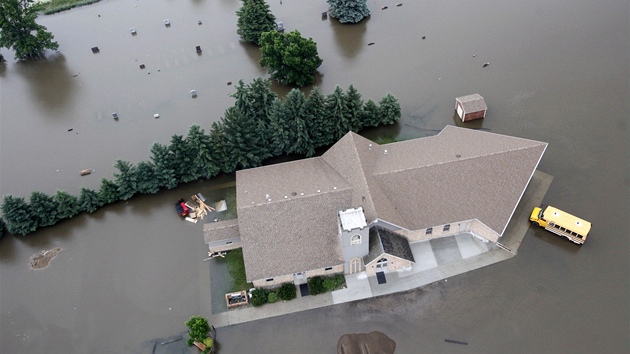 Povodn spláchly i kostel nedaleko Burlingtonu