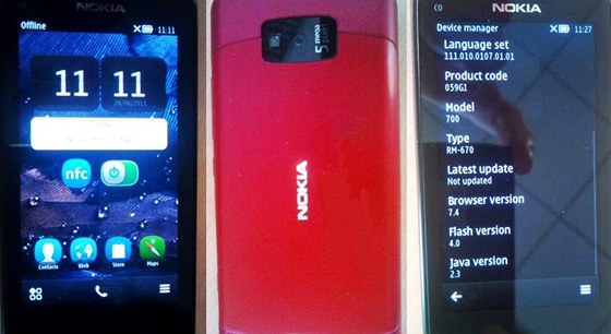 Nokia 700 