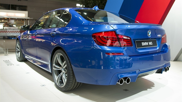 BMW M5