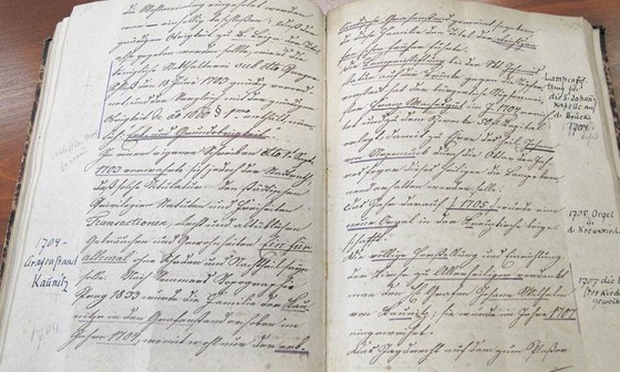 Rukopis nmecky psané kroniky eské Lípy z 19. století.