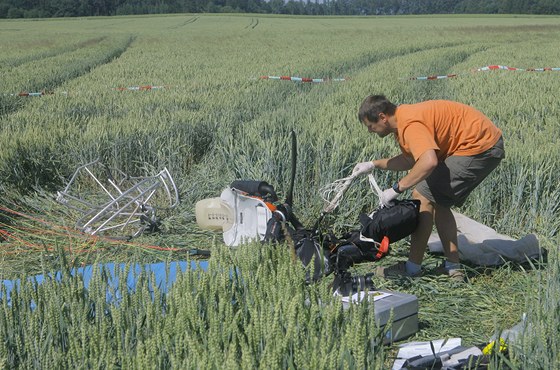 Tragická nehoda paraglidisty u Veleína na eskokrumlovsku. Na snímku