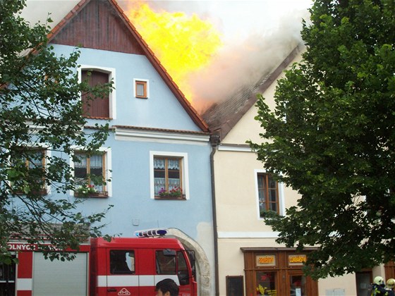 V sobotu odpoledne hoela pekárna pímo v centru Plané na Tachovsku.