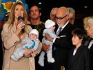 Céline Dion s manelem, tymsíními dvojaty a  synem v Las Vegas