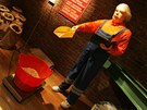 V muzeu jsou instalovny i figurny, kter znzoruj jednotliv dobov vrobn