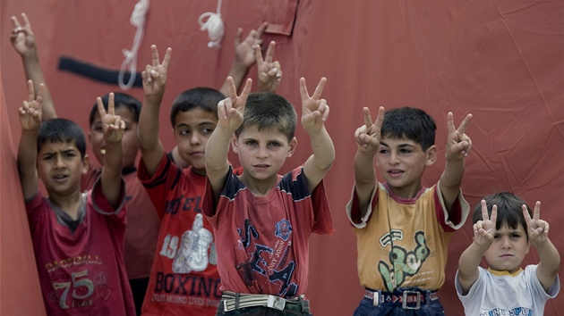 Syrské dti v táboe tureckého erveného plmsíce (27. ervna 2011)