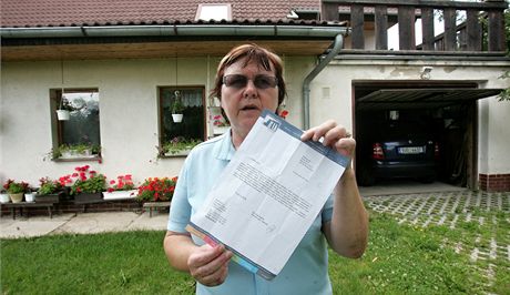 Jarmila Kianová s nabídkou realitní kanceláe, která má zájem o rodný dm