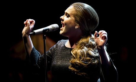 Zpvaka Adele - zde na vystoupení v New Yorku