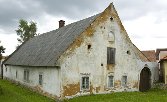 Statek U Matou na bolevecké návsi eká nároná oprava.