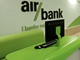 Design a zpsob obsluhy Air Bank pipravovalo italsk studio Crea International.