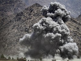 Kou se val z budov dajn obvanch Talibanci v provincii Nangarhr, na kter