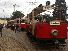 Prvod historickch tramvaj vyr v pondl 18. 7. 2011 do ulic Prahy na