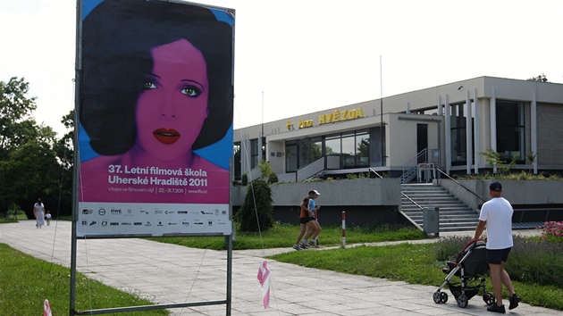 Plakát Letní filmové koly v Uherském Hraditi 2011