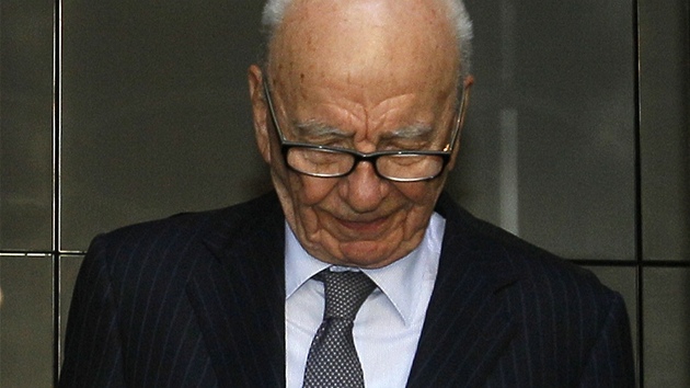 Mediální magnát Rupert Murdoch (19. července 2011) Mediální magnát Rupert Murdoch (19. července 2011)