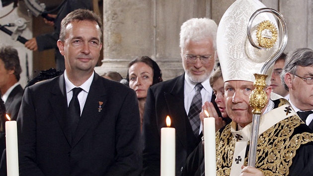 Obřadu, který celebroval kardinál Christoph Schönborn, přihlíželo na tisíc Obřadu, který celebroval kardinál Christoph Schönborn, přihlíželo na tisíc