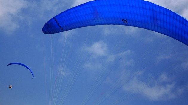 paragliding paragliding