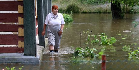 Povodn na Liberecku v ervenci 2011, Mníek