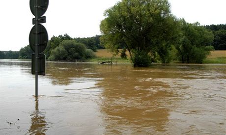 Rozvodnn eka slava doshla ve tvrtek tetho stupn povodov aktivity a