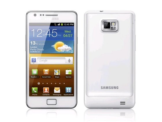 Samsung Galaxy S II v bílém provedení