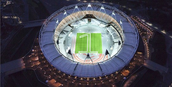 U JEN JEDEN ROK. Hlavní olympijský stadion pro hry v Londýn 2012 u stojí a s
