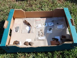Pedmty nalezen pi archeologickm przkumu na nmst 28. jna v Hradci