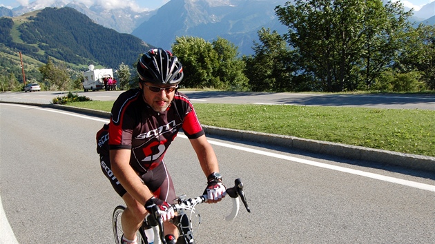 Nakonec zdolal etapu Tour de France jen redaktor iDNES.cz, Davida Vávru