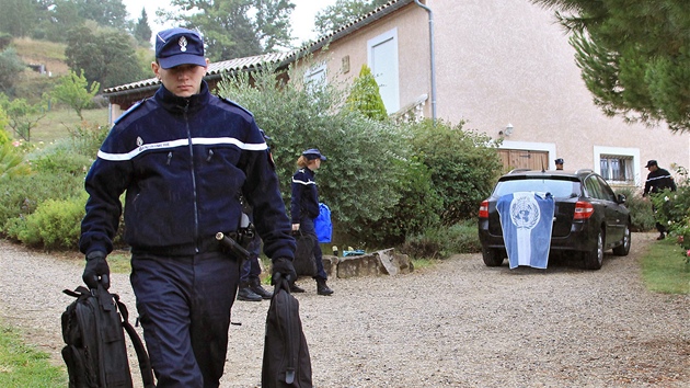 Francouztí policisté vzali pod ochranu otce Anderse Behringa Breivika. Jens Breivik ije v jihofrancouzském mst Cournanel. (25. ervence 2011)