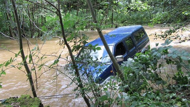 Hasii vyprouj auto, kter smetla Ddina u Dobrho. 