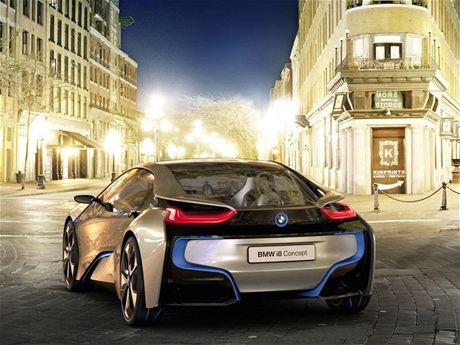 BMW i8 s hybridnm pohonem