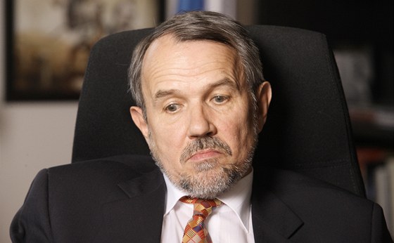 Bývalý prezidentský vicekanclé Petr Hájek s tezemi místopedsedy Svobodných Tomáe Pajonka zásadn nesouhlasí.