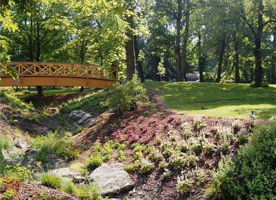 Zámecký park ve Vratislavicích nad Nisou