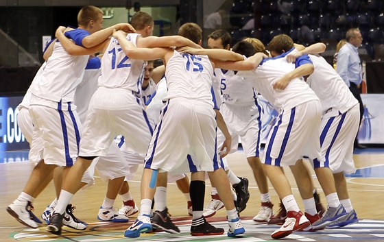 etí basketbalisté do 16 let slaví postup do finále mistrovství Evropy.
