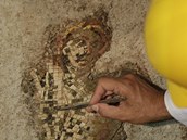 Italt archeologov objevili v centru ma mozaiku antickho boha Apollna