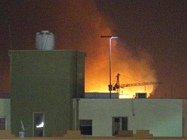 Hoc budova v Tripolisu (7. srpna 2011)