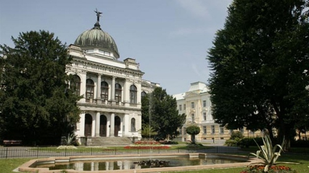 Hlavn budova Slezskho zemskho muzea v Opav