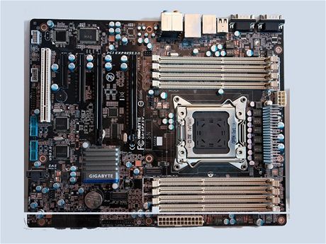 Gigabyte GA-6PXSV