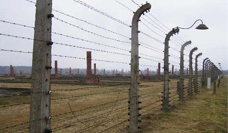 Bývalý koncentraní tábor chce vidt stále více návtvník.
