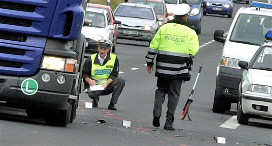 Sráka kamion na D1 v Brn zablokovala dálnici ve smru na Prahu. (ilustraní snímek)