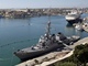 Americk vlen lo USS Carney, kter operuje u libyjskch beh, v pstavu v