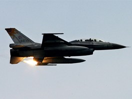 Letoun F-16 tchajwanskho letectva na archivnm snmku