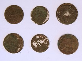 Na hradu v Beov nali stbrn mince z konce 16. stolet.