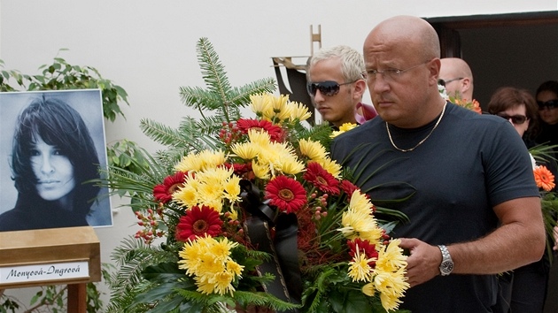 V brnnskm krematoriu se rozlouila rodina a veejnost se spisovatelkou Simonou Monyovou.