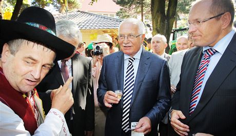 Prezident Václav Klaus pijede do eských Budjovic v sobotu, kdy se na výstaviti konají doínky a Den myslivosti.