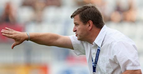 Trenér Slovácka Miroslav Soukup neme být v probíhající sezon spokojený s výsledky ani s výkony svého týmu.