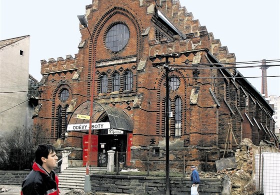 Trnice u Matesa v synagoze ve Velkém Meziíí.