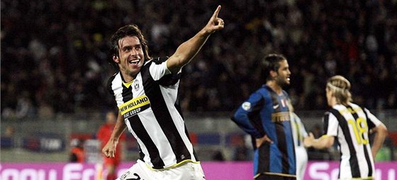 Zdekovi Grygerovi se minulá sezona v Juventusu povedla, na snímku slaví gól do sít mistrovského Interu Milán.