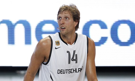 Na evropském ampionátu basketbalist se objeví i hrái psobící v zámoské NBA, kupíkladu nmecký reprezentant Dirk Nowitzki.